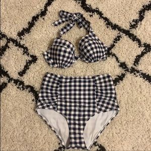 NWOT. High-wasted vintage style bikini